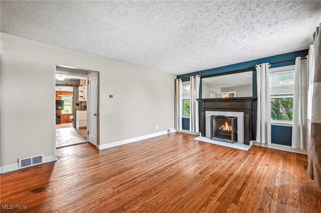 351 Niles Vienna Road Vienna OH 44473