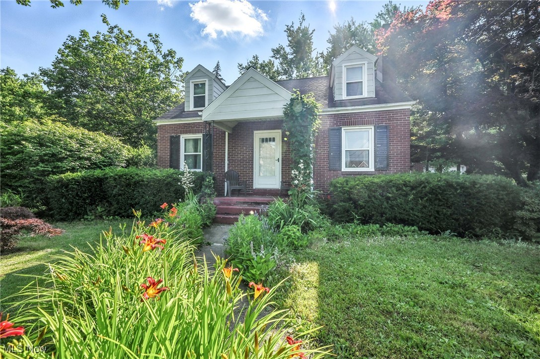 351 Niles Vienna Road Vienna OH 44473