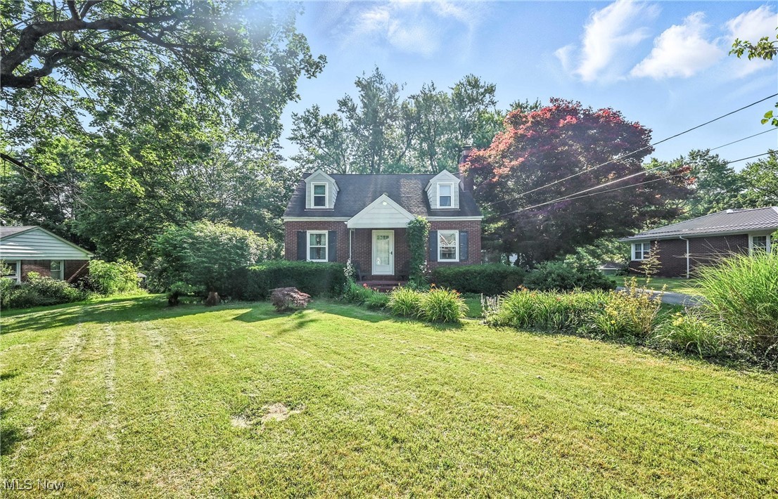 351 Niles Vienna Road Vienna OH 44473