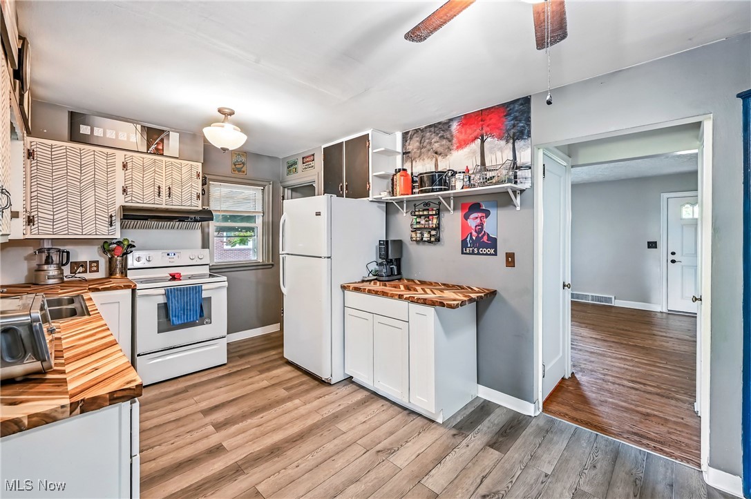 351 Niles Vienna Road Vienna OH 44473