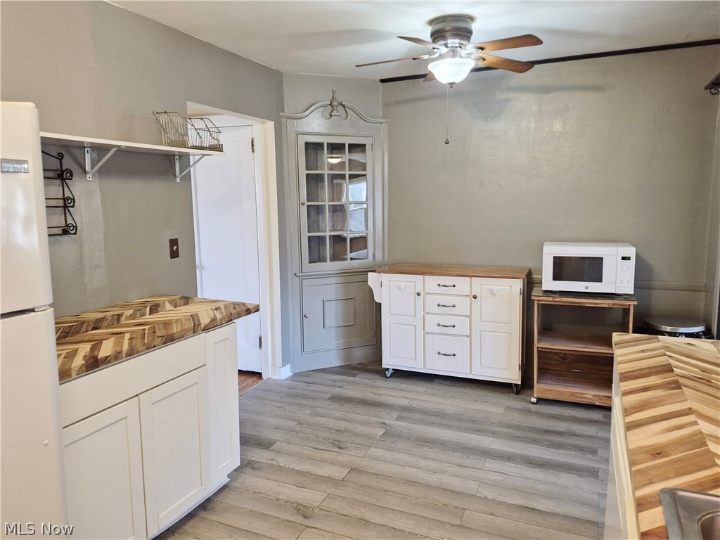 351 Niles Vienna Road Vienna OH 44473