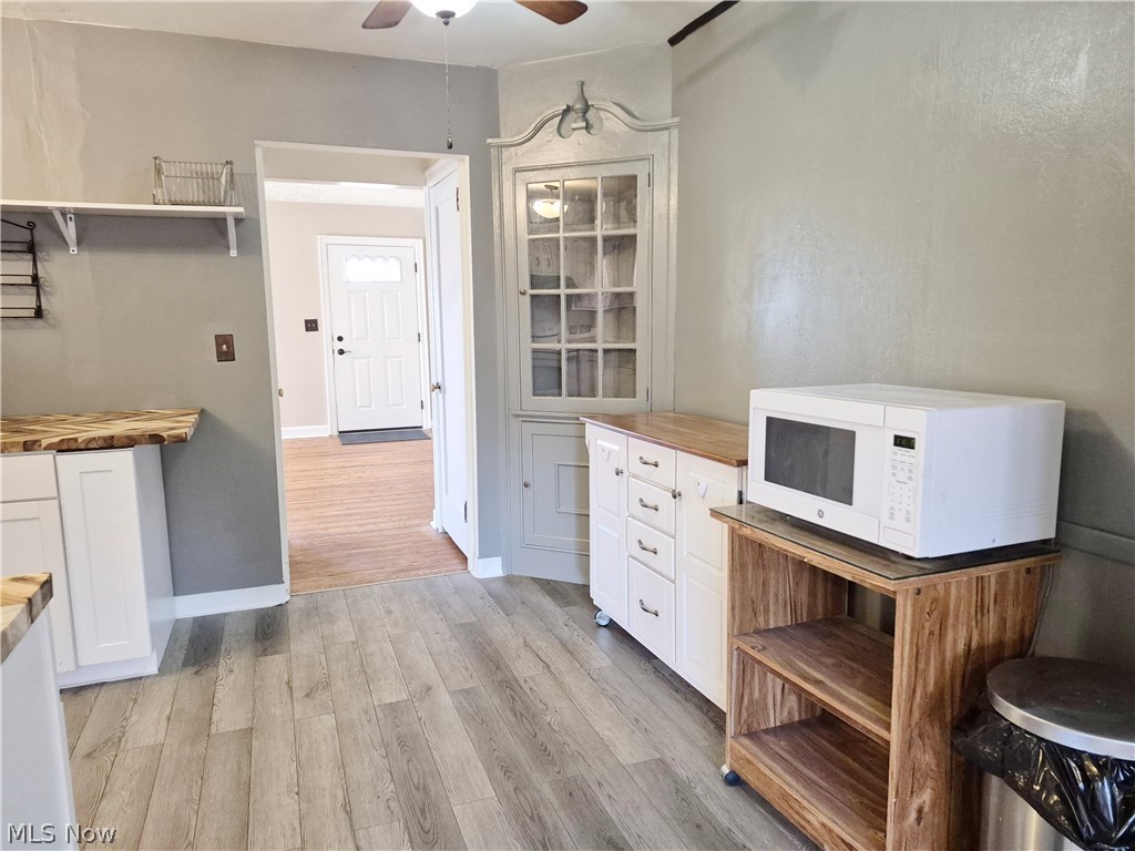 351 Niles Vienna Road Vienna OH 44473