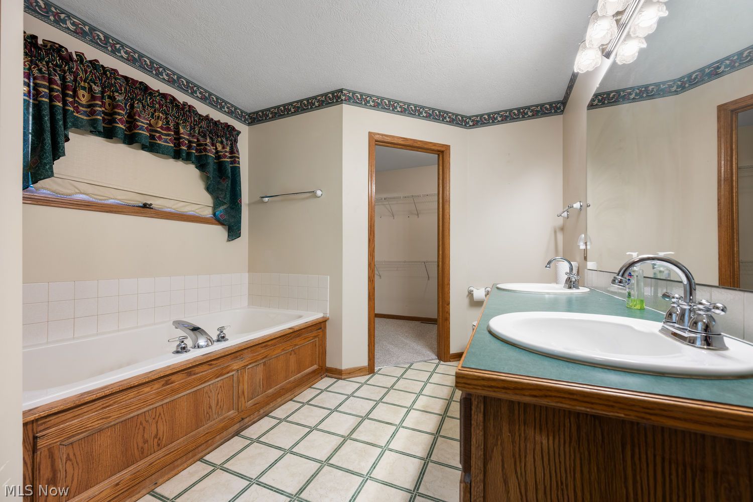 3114 Bucklers Street NW Uniontown OH 44685