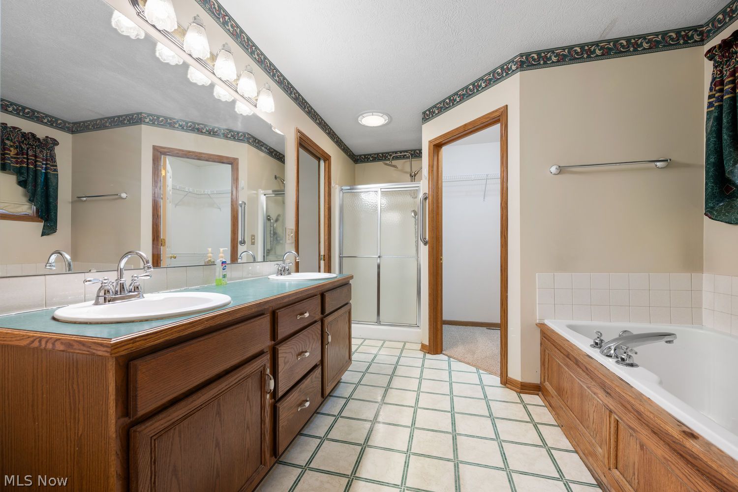 3114 Bucklers Street NW Uniontown OH 44685