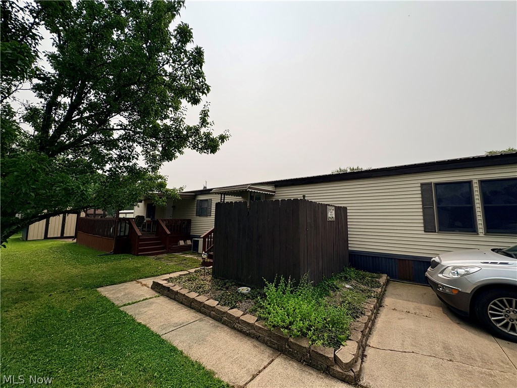 604 Sugar Pines Drive Warren OH 44481