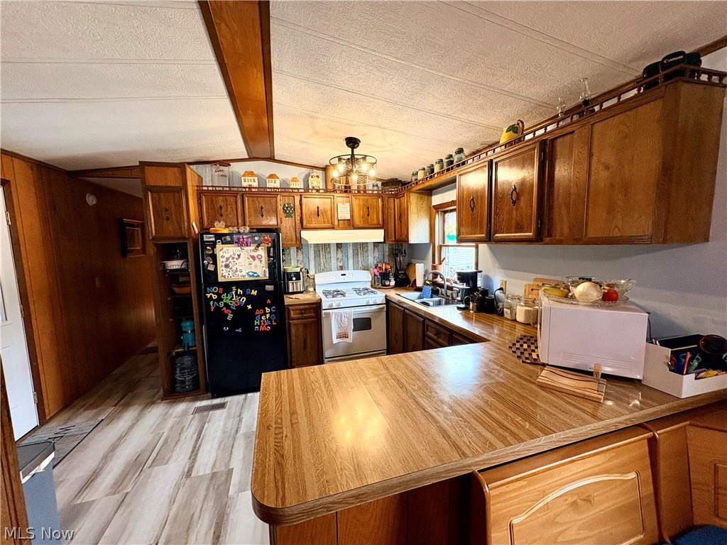 604 Sugar Pines Drive Warren OH 44481