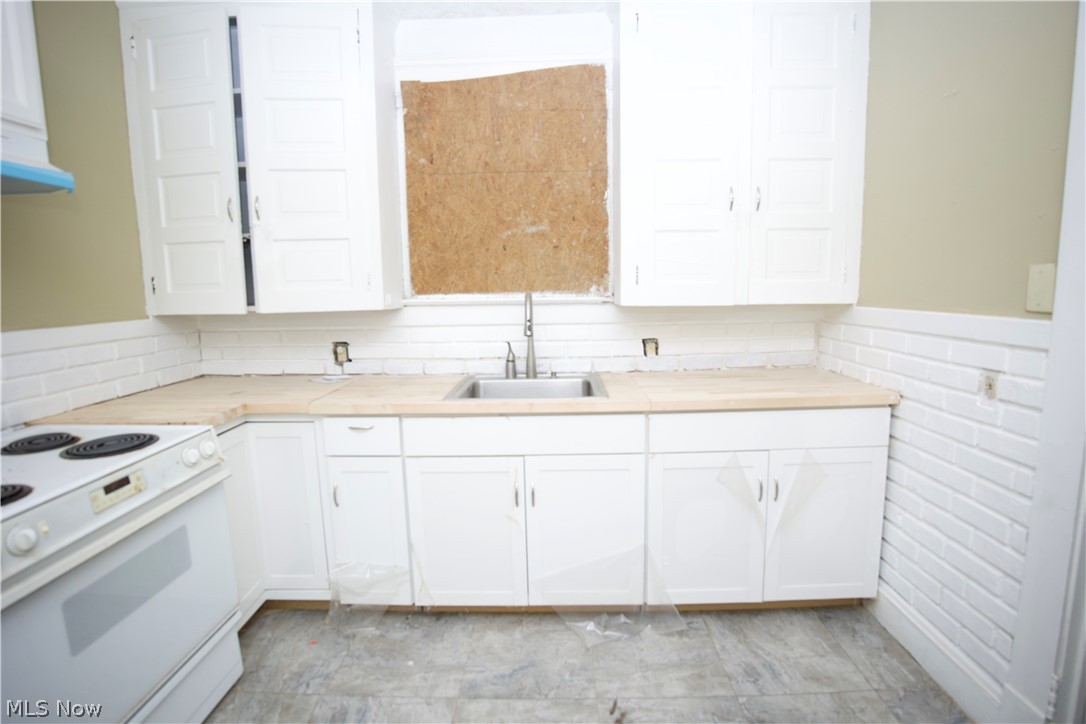 3394 E 102nd Street Cleveland OH 44104