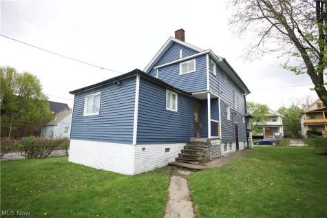 3394 E 102nd Street Cleveland OH 44104