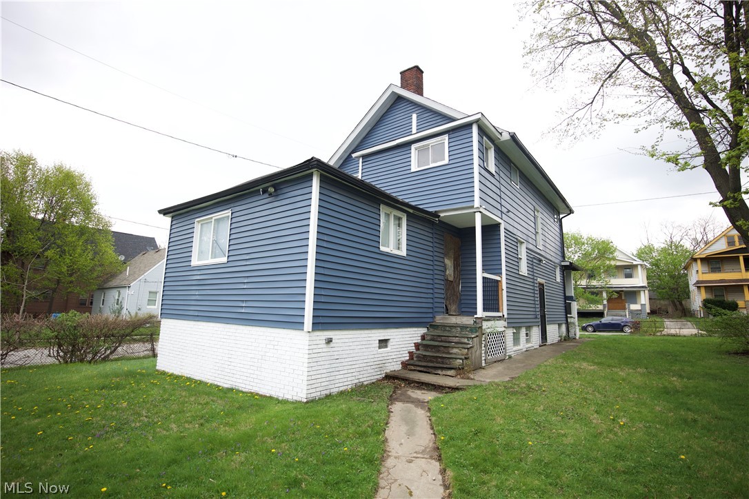 3394 E 102nd Street Cleveland OH 44104
