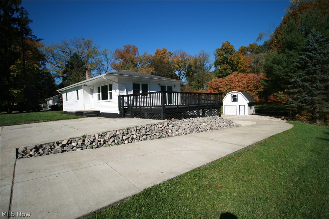 2689 Heckman Road Green OH 44685