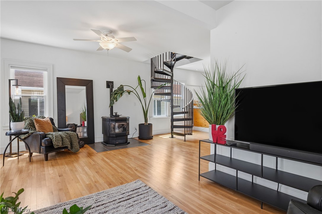 1236 W 67th Street Cleveland OH 44102