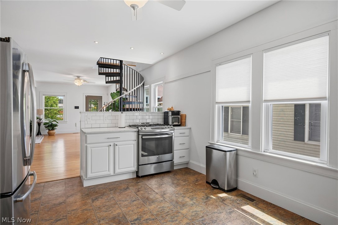 1236 W 67th Street Cleveland OH 44102