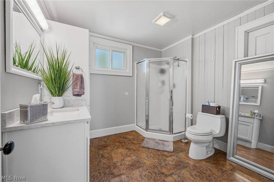 1236 W 67th Street Cleveland OH 44102