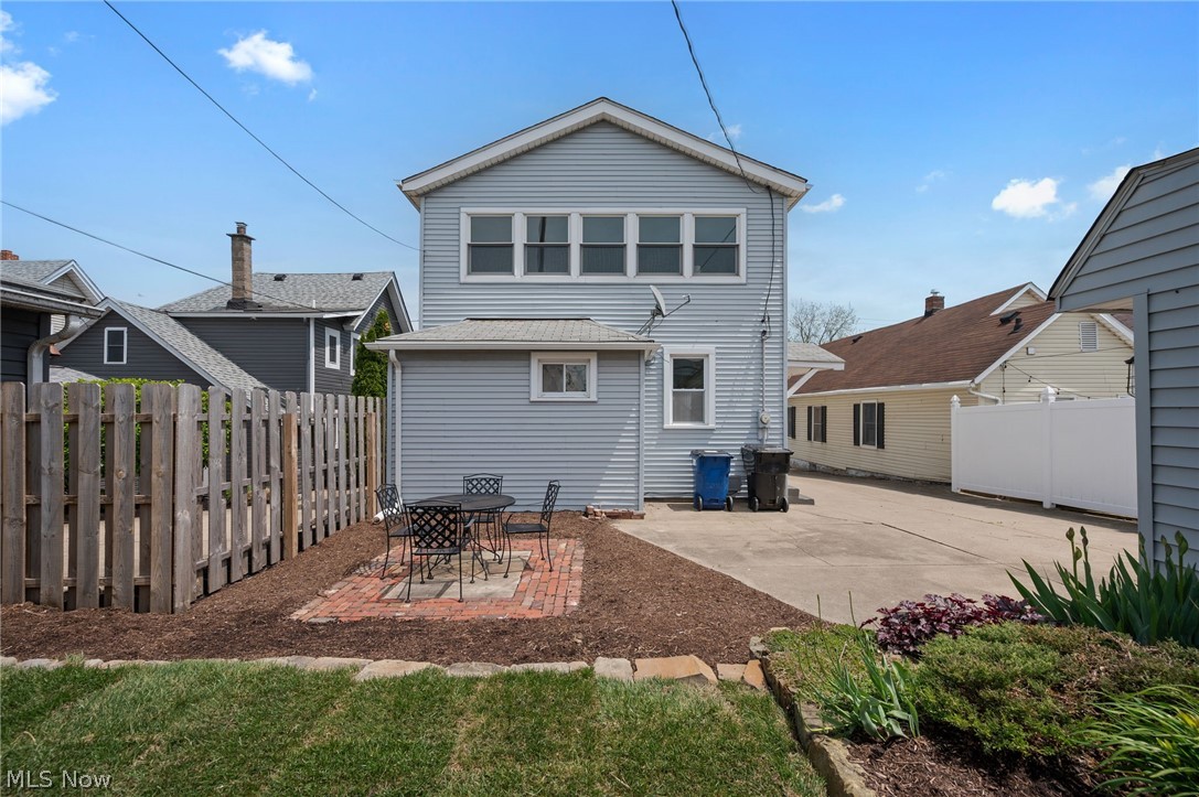 1236 W 67th Street Cleveland OH 44102