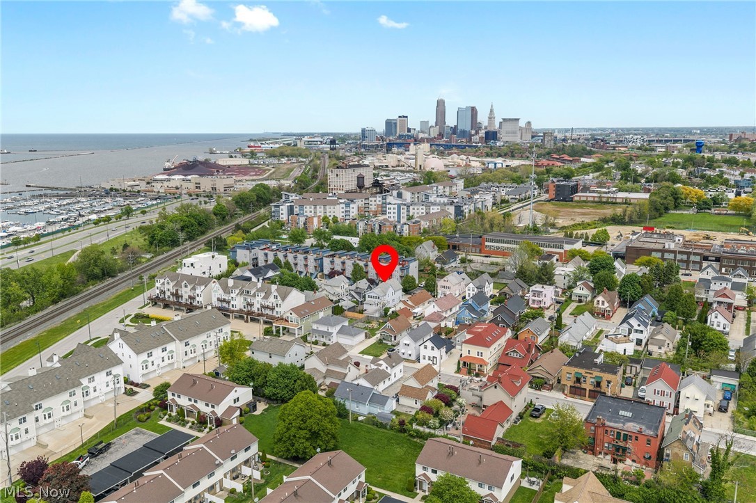 1236 W 67th Street Cleveland OH 44102