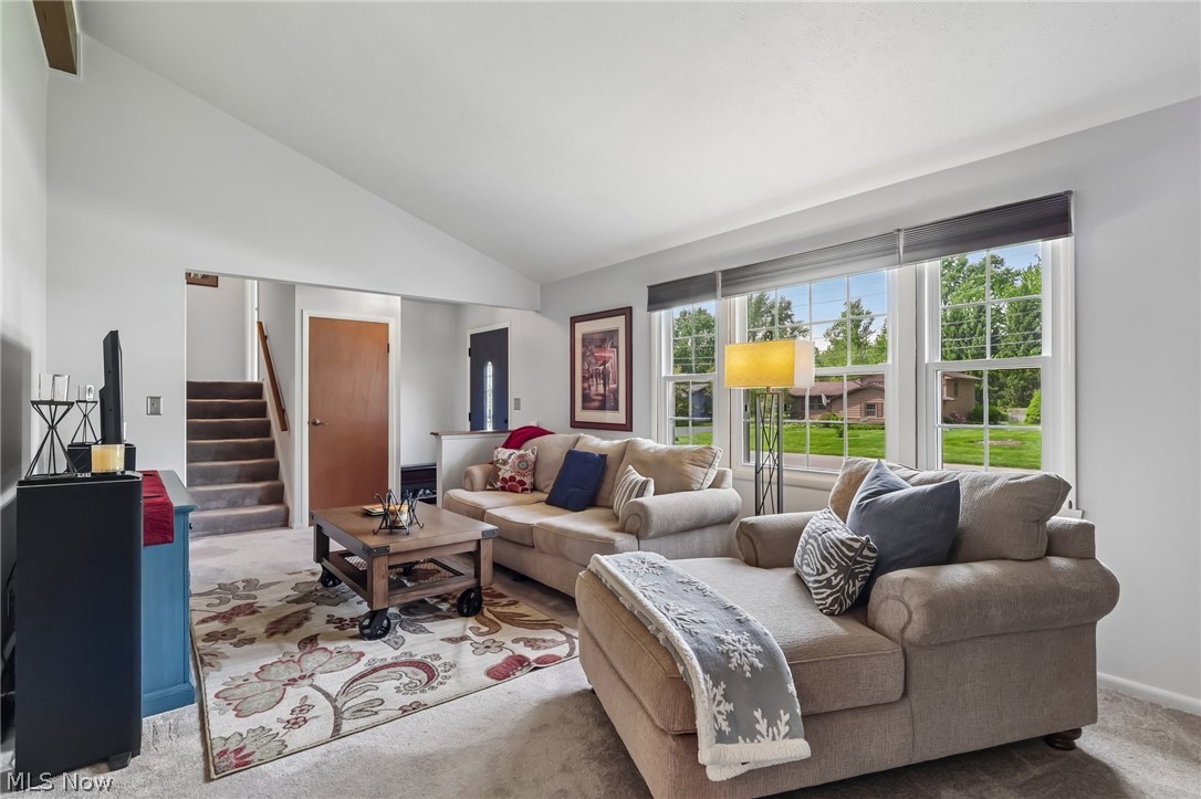 7972 Glen Oaks Drive NE Howland OH 44484