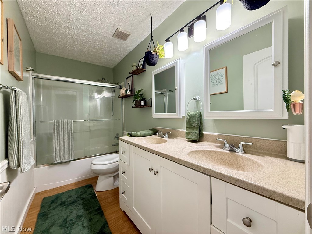 1795 Nichols Road Akron OH 44312