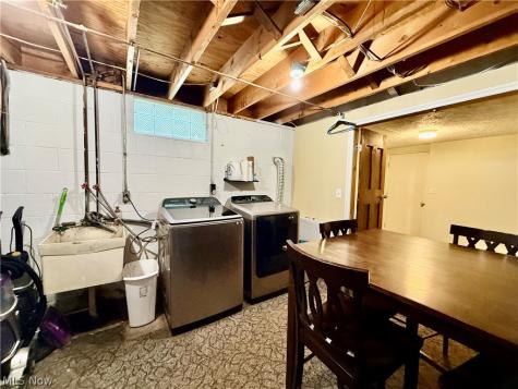 1795 Nichols Road Akron OH 44312