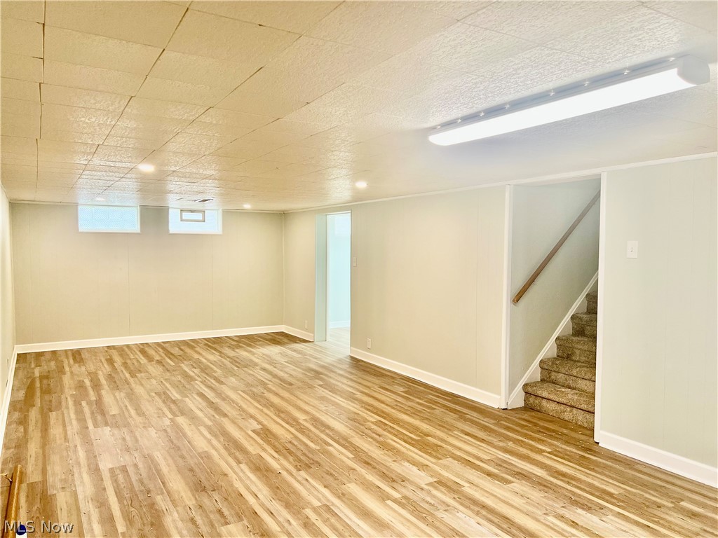 36 E Dartmoor Avenue Seven Hills OH 44131