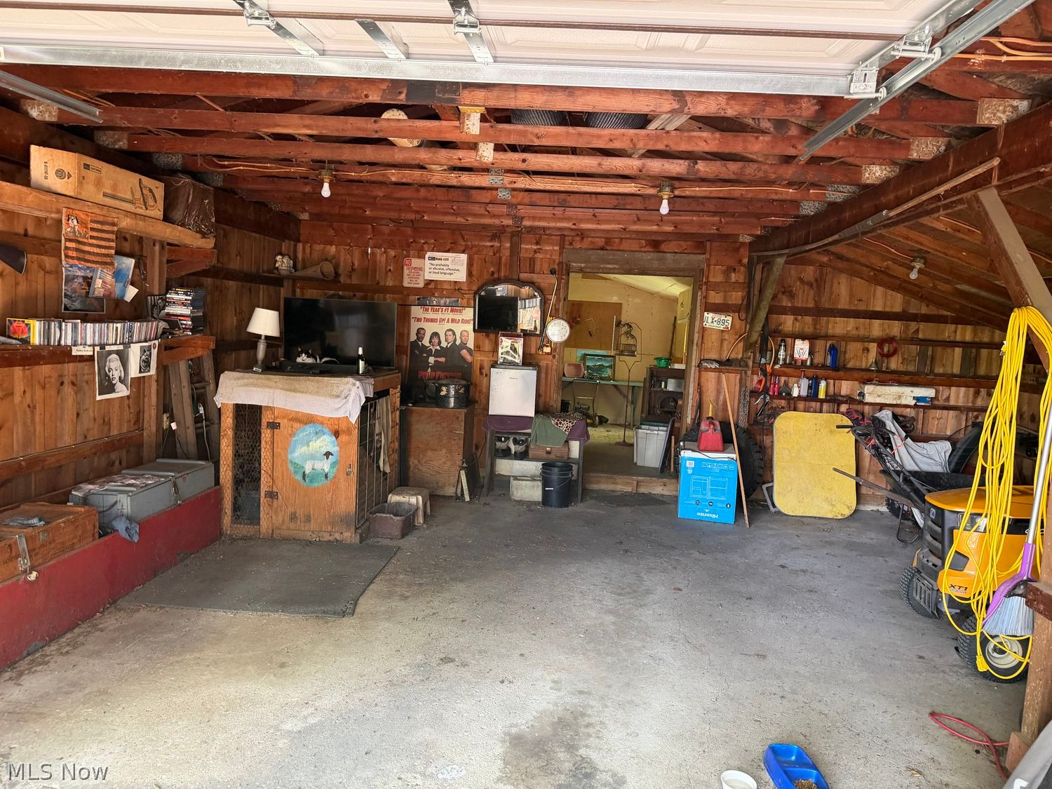7075 Dover Zoar Road NE Dover OH 44622