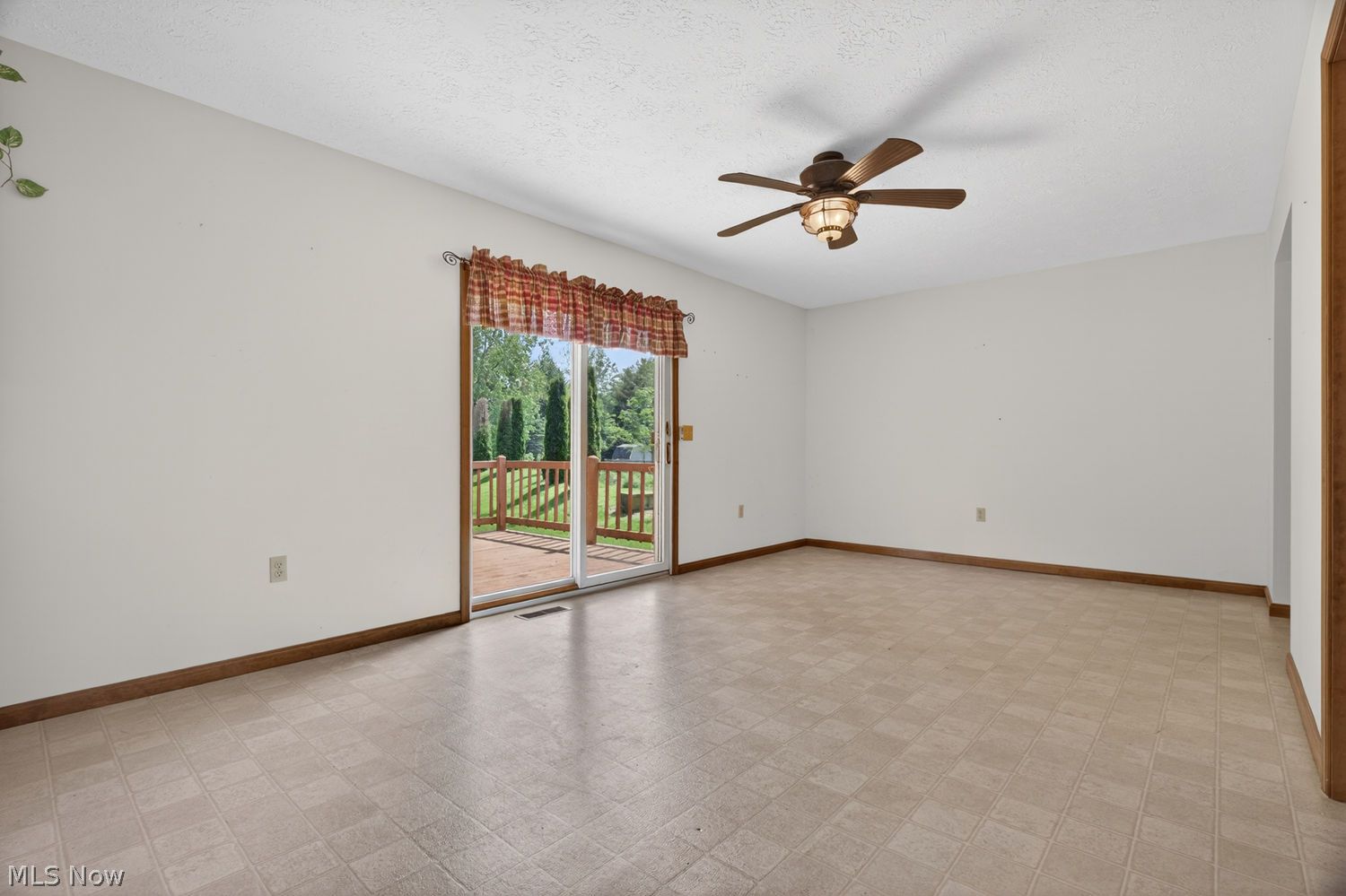12002 W Lake Road Vermilion OH 44089