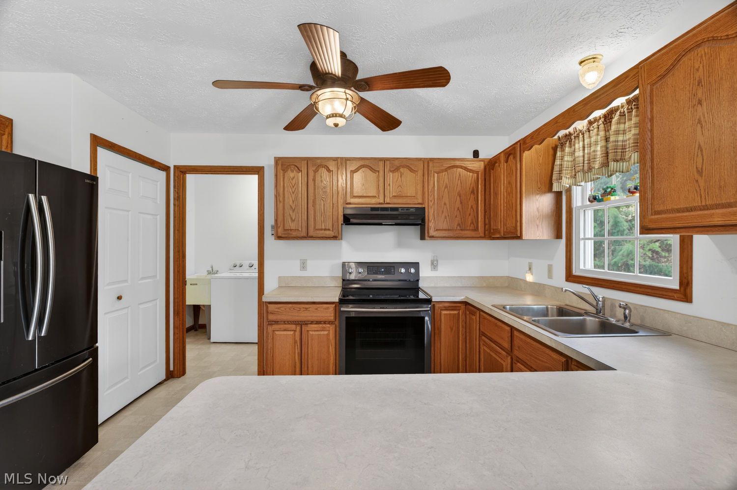 12002 W Lake Road Vermilion OH 44089