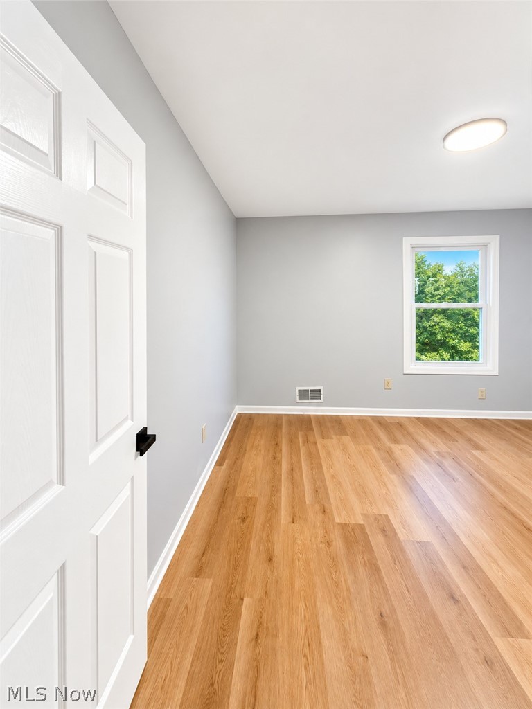 151 Oakview Avenue Struthers OH 44471