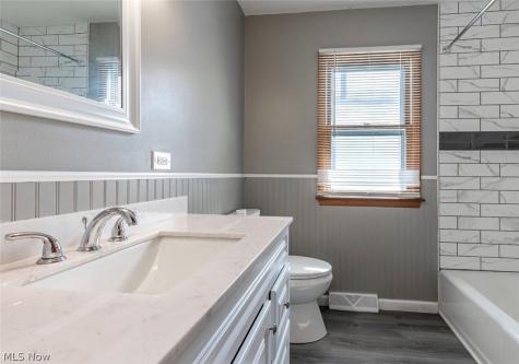 1333 W 23 Street Lorain OH 44052