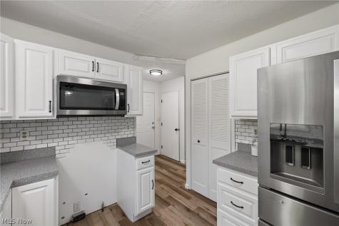3127 Acuminata Drive West Salem OH 44287
