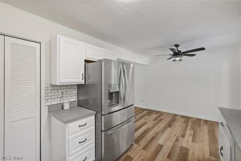 3127 Acuminata Drive West Salem OH 44287