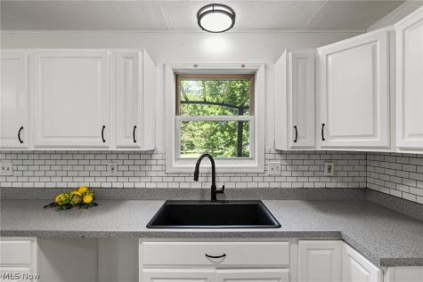3127 Acuminata Drive West Salem OH 44287