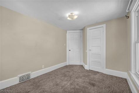2279 SW 13th Street SW Akron OH 44314