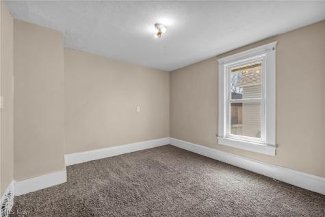 2279 SW 13th Street SW Akron OH 44314