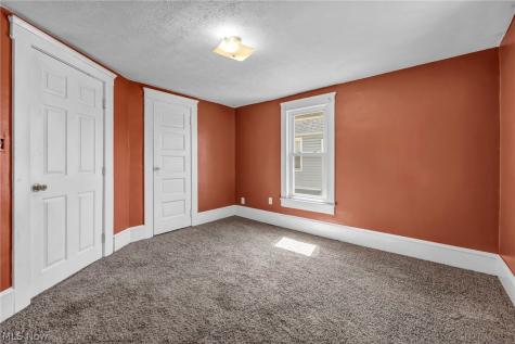 2279 SW 13th Street SW Akron OH 44314
