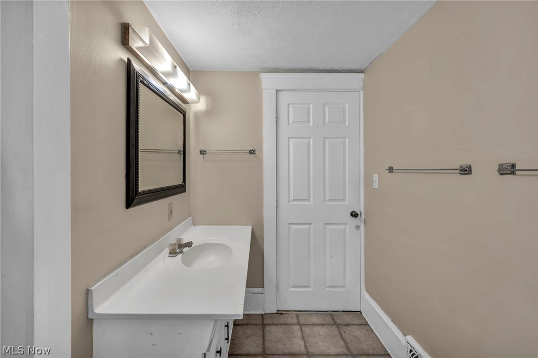 2279 SW 13th Street SW Akron OH 44314