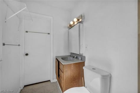 2279 SW 13th Street SW Akron OH 44314
