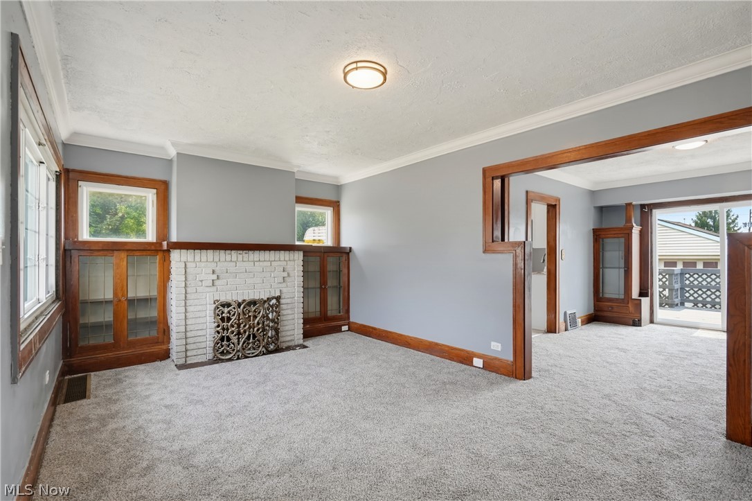 3842 Highland Road Cleveland OH 44111