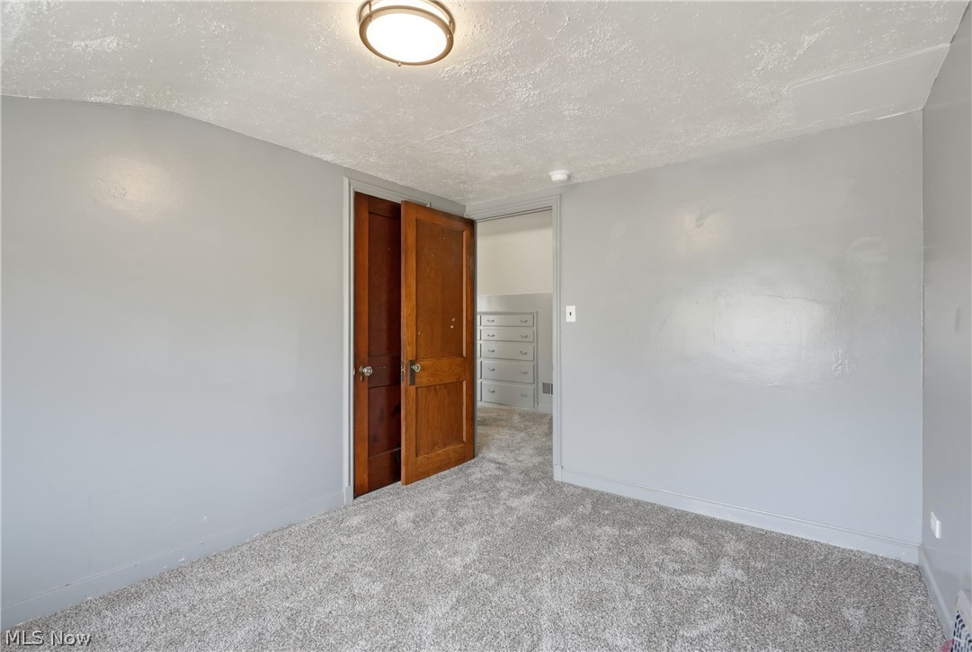 3842 Highland Road Cleveland OH 44111