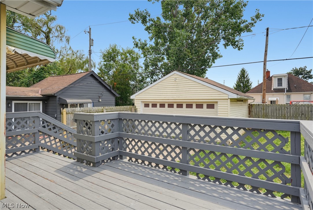 3842 Highland Road Cleveland OH 44111