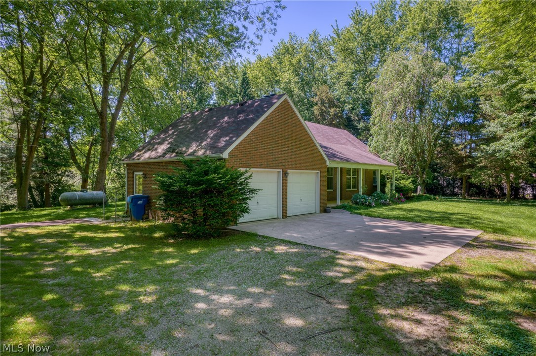 1811 Jeffries Road Huron OH 44839