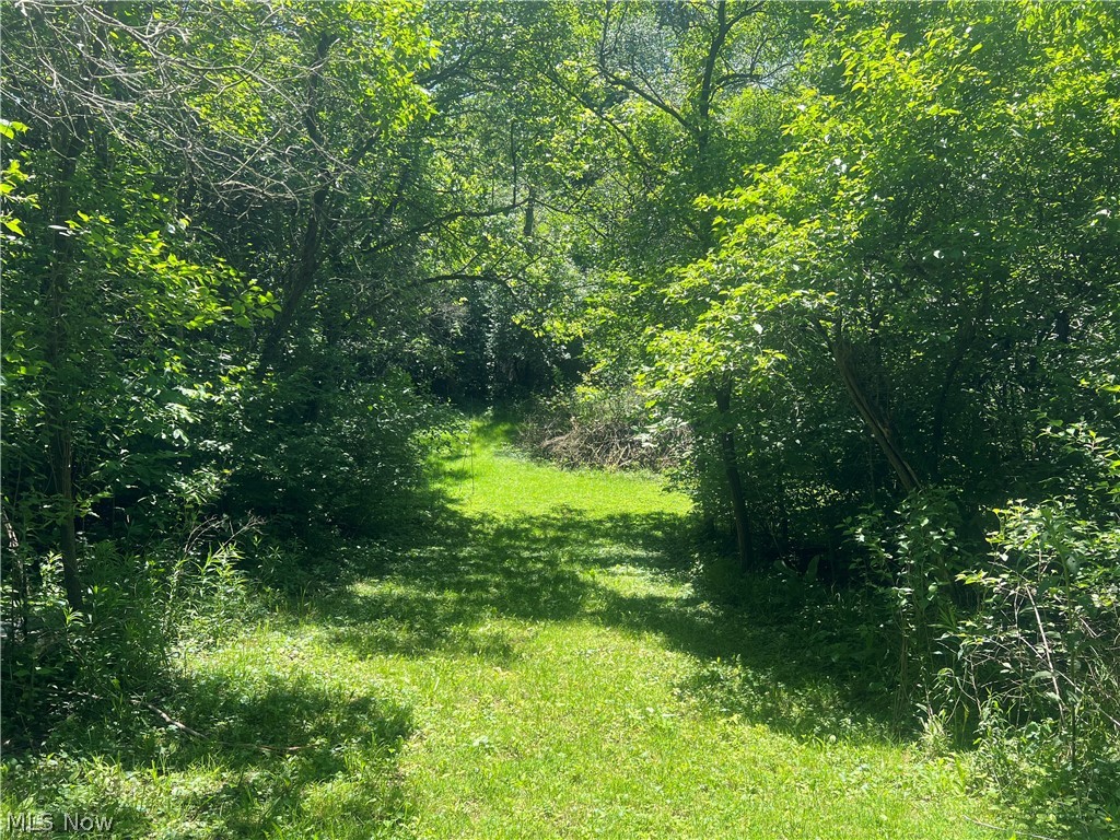 1811 Jeffries Road Huron OH 44839