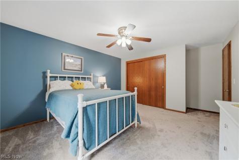 1633 Bennington Circle SW North Canton OH 44709