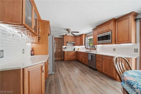 1633 Bennington Circle SW North Canton OH 44709
