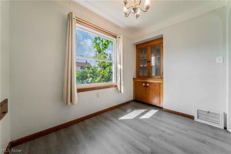 9107 S Highland Avenue Garfield Heights OH 44125