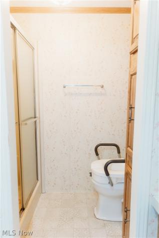 3995 Victory Avenue Louisville OH 44641