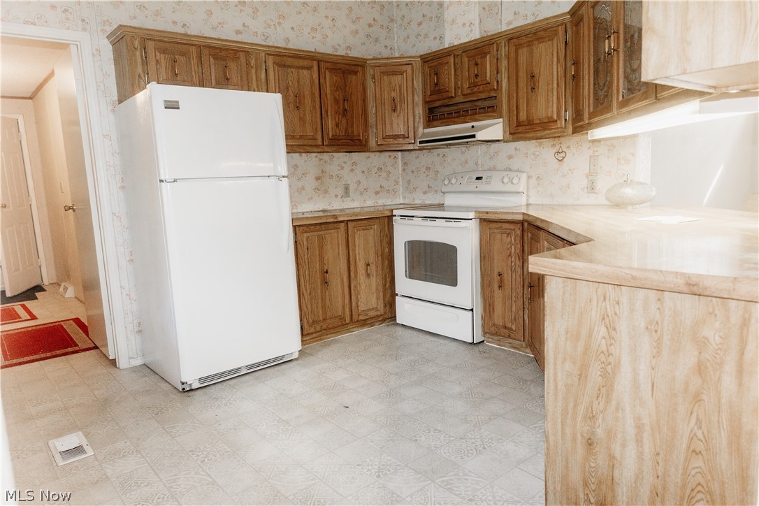 3995 Victory Avenue Louisville OH 44641