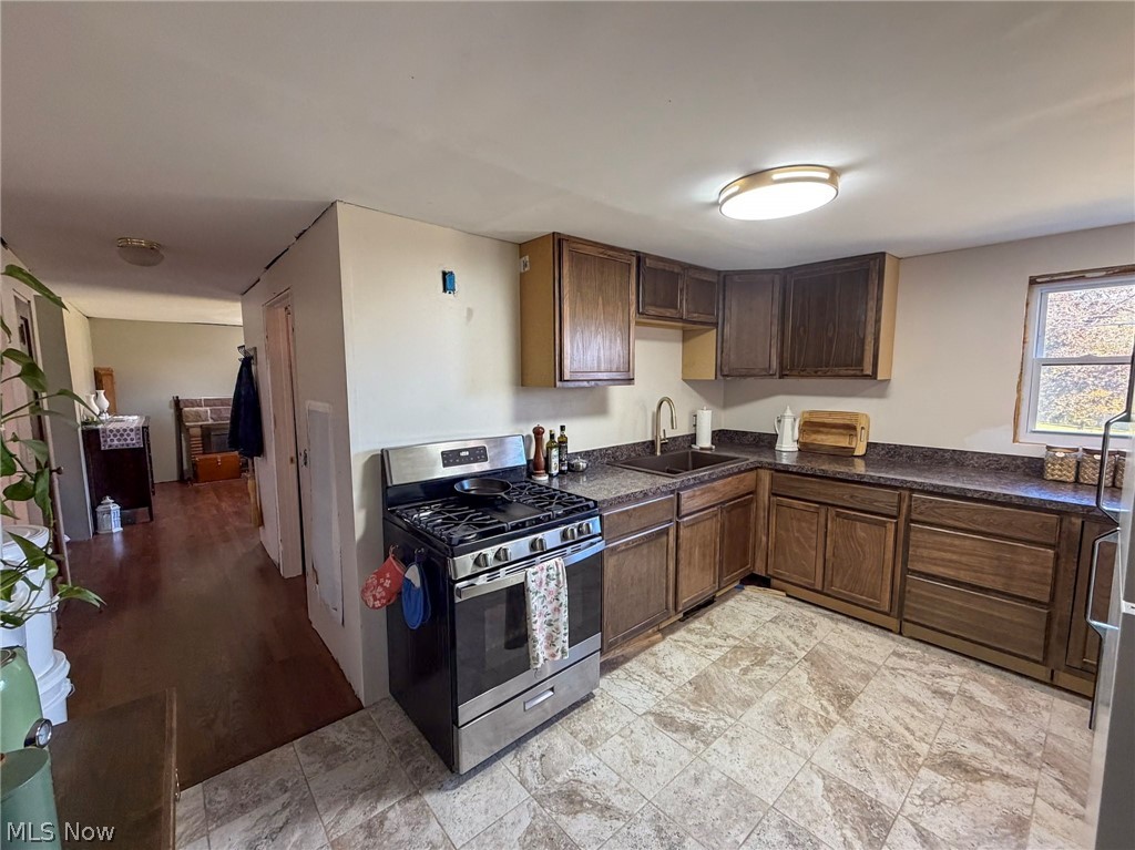 1292 Bedford Road Masury OH 44438
