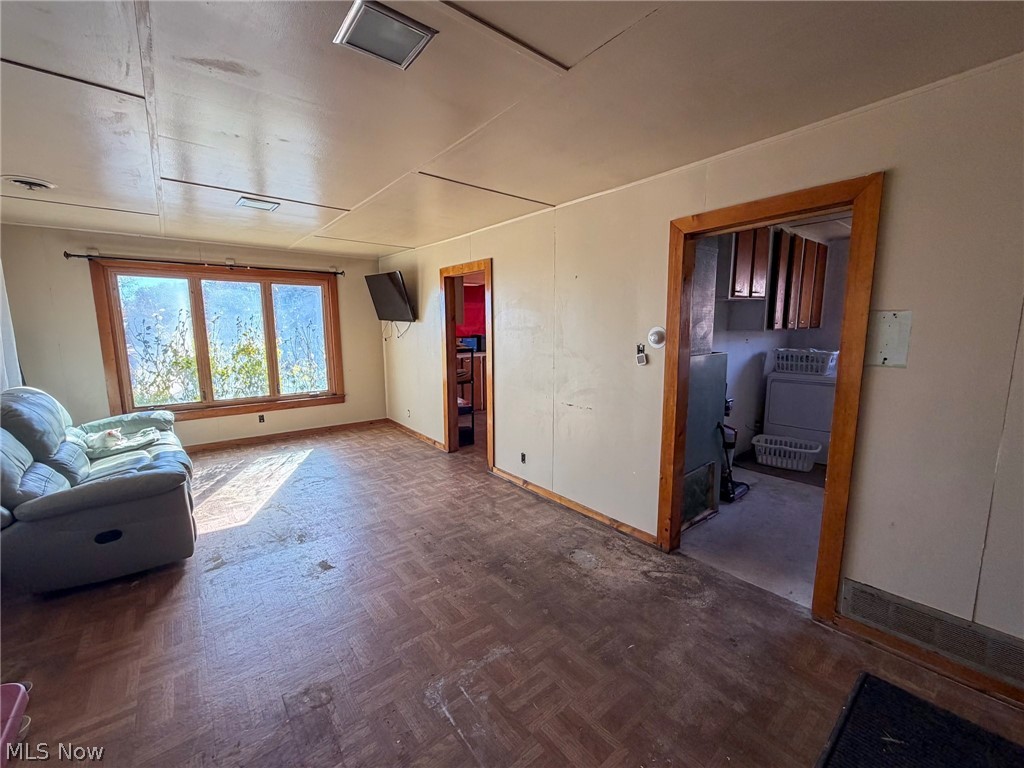 1292 Bedford Road Masury OH 44438