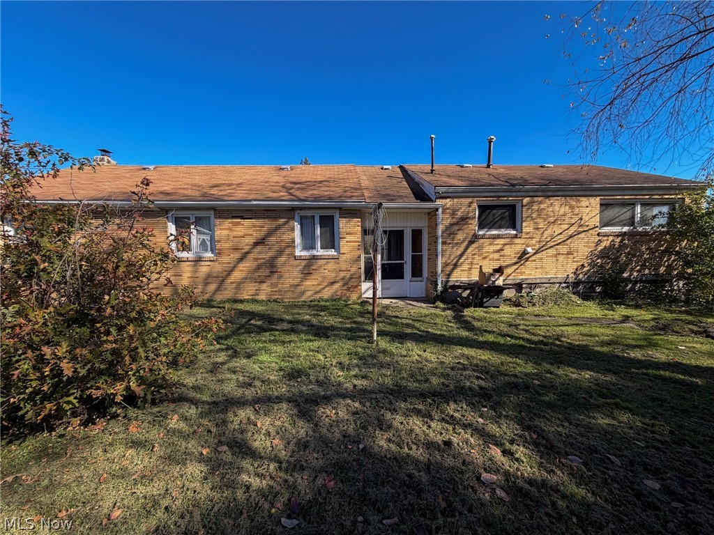 1292 Bedford Road Masury OH 44438
