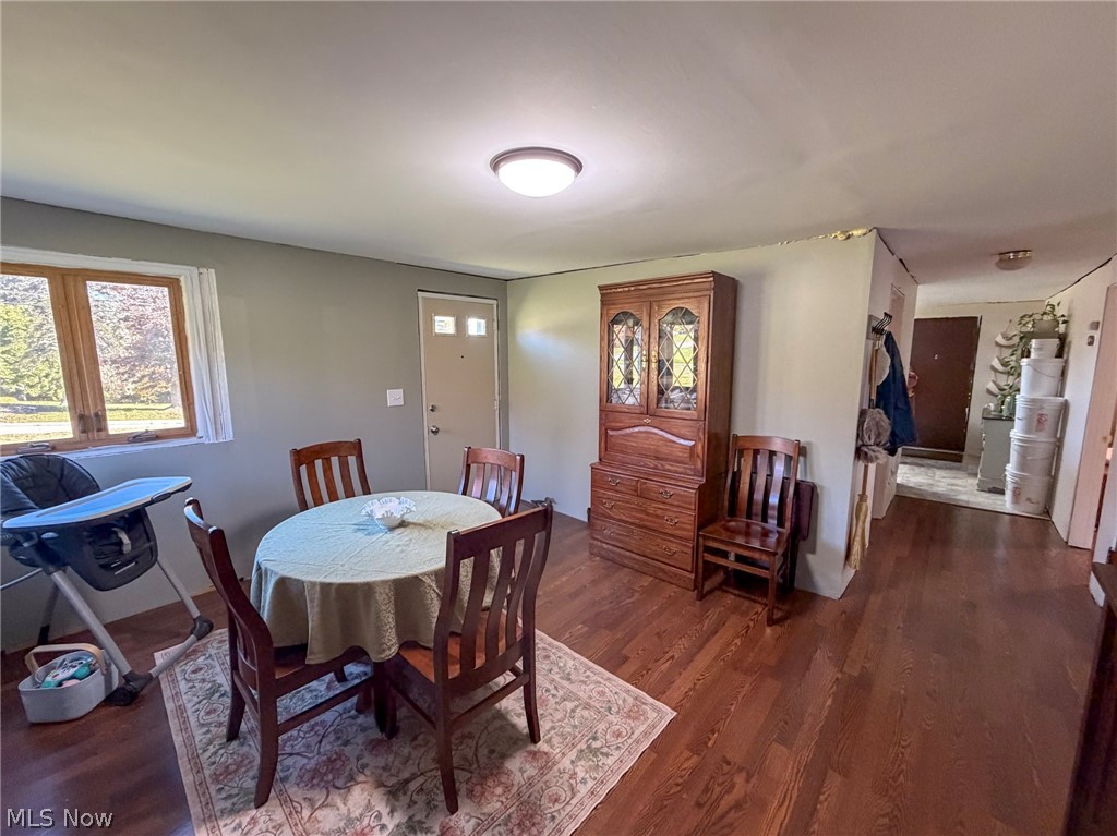 1292 Bedford Road Masury OH 44438